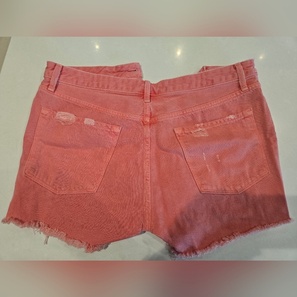 J Brand Gracie High Rise Shorts in Glowing Blossom - Picture 3 of 10